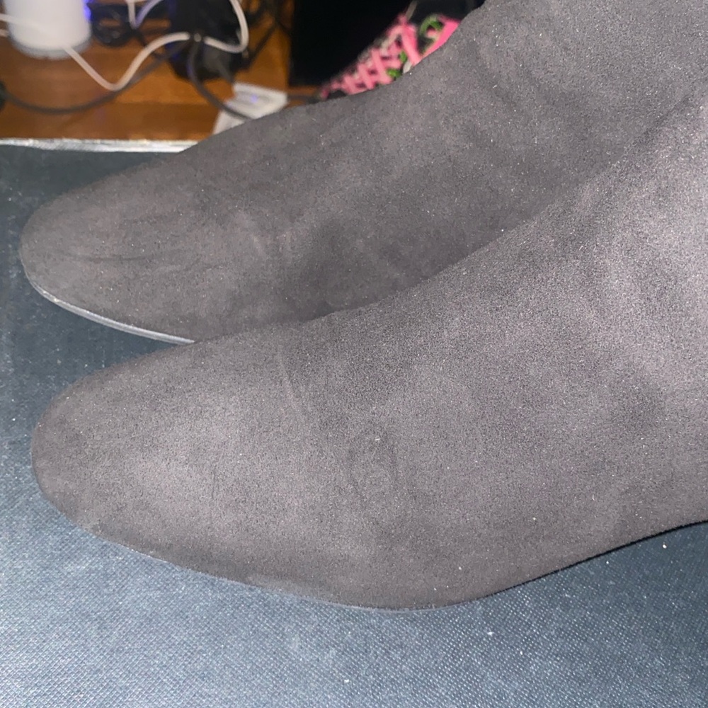Coach Black Ankle Booties with side buckle and Suede Finish - Picture 4 of 12